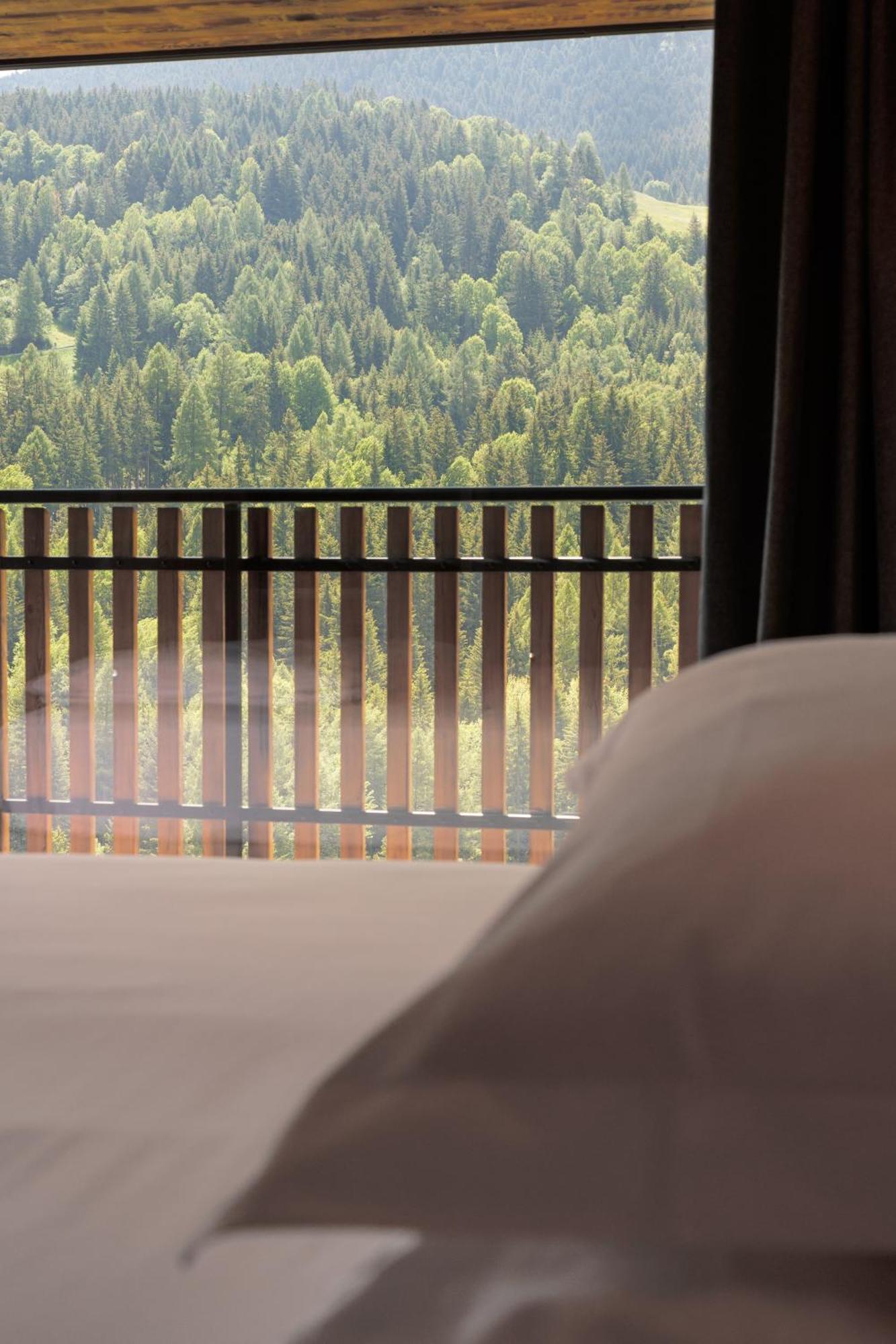 Hotel Miravalle Isolaccia Quarto foto